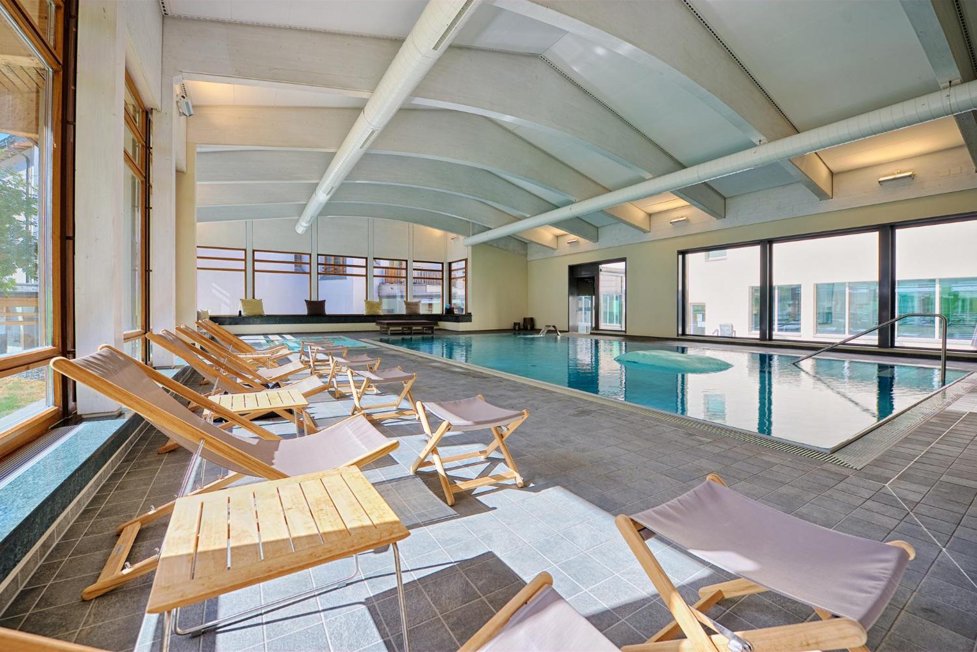 Schweizerhof Ferienwohnungen Lenzerheide 5 Bagian luar foto