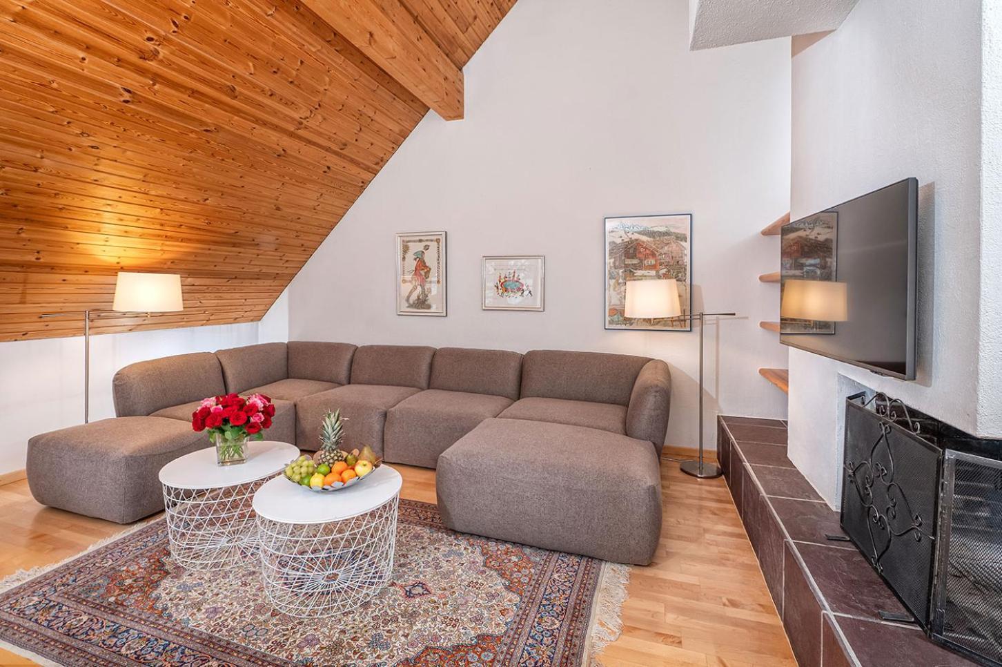 Schweizerhof Ferienwohnungen Lenzerheide 5 Ruang foto